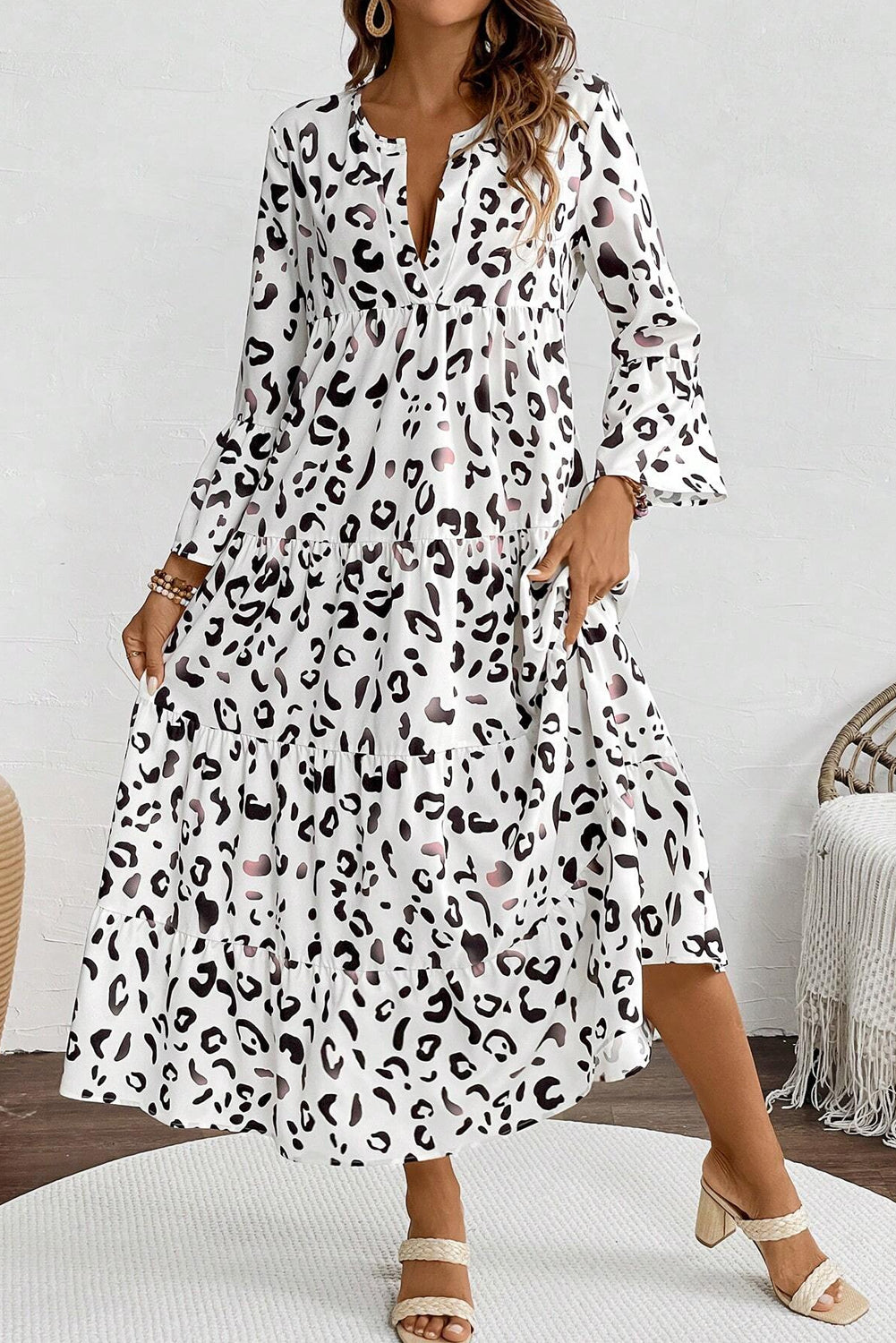 Women's White Leopard Print Loose Fit Maxi Dress – V-Neck Boho Summer Style